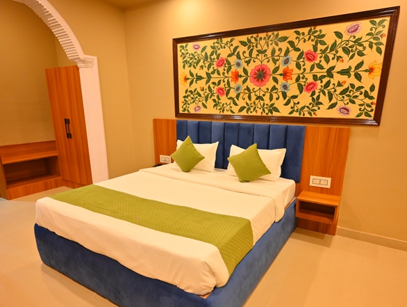 Super Deluxe Room